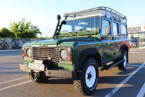 Land Rover Defender 2002