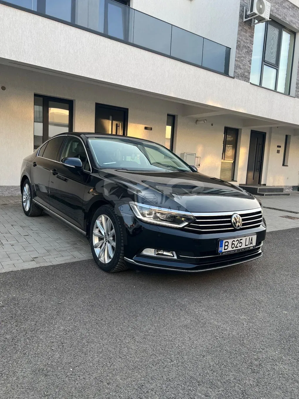 Volkswagen Passat B8 [2014 - Prezent] 2.0 TDI DSG Highline 2016