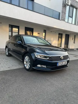 Volkswagen Passat B8 [2014 - Prezent] 2.0 TDI DSG Highline 2016