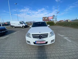 Mercedes-Benz GLK 220 CDI 4MATIC (BlueEFFICIENCY) 7G-TRONIC 2012