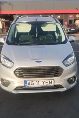 Ford Tourneo Courier 1.5 TDCi Ambiente 2021