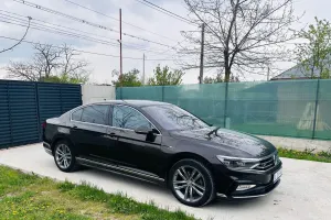 Volkswagen Passat B8 [2014 - Prezent] 2.0 TDI DSG R Executive 2020
