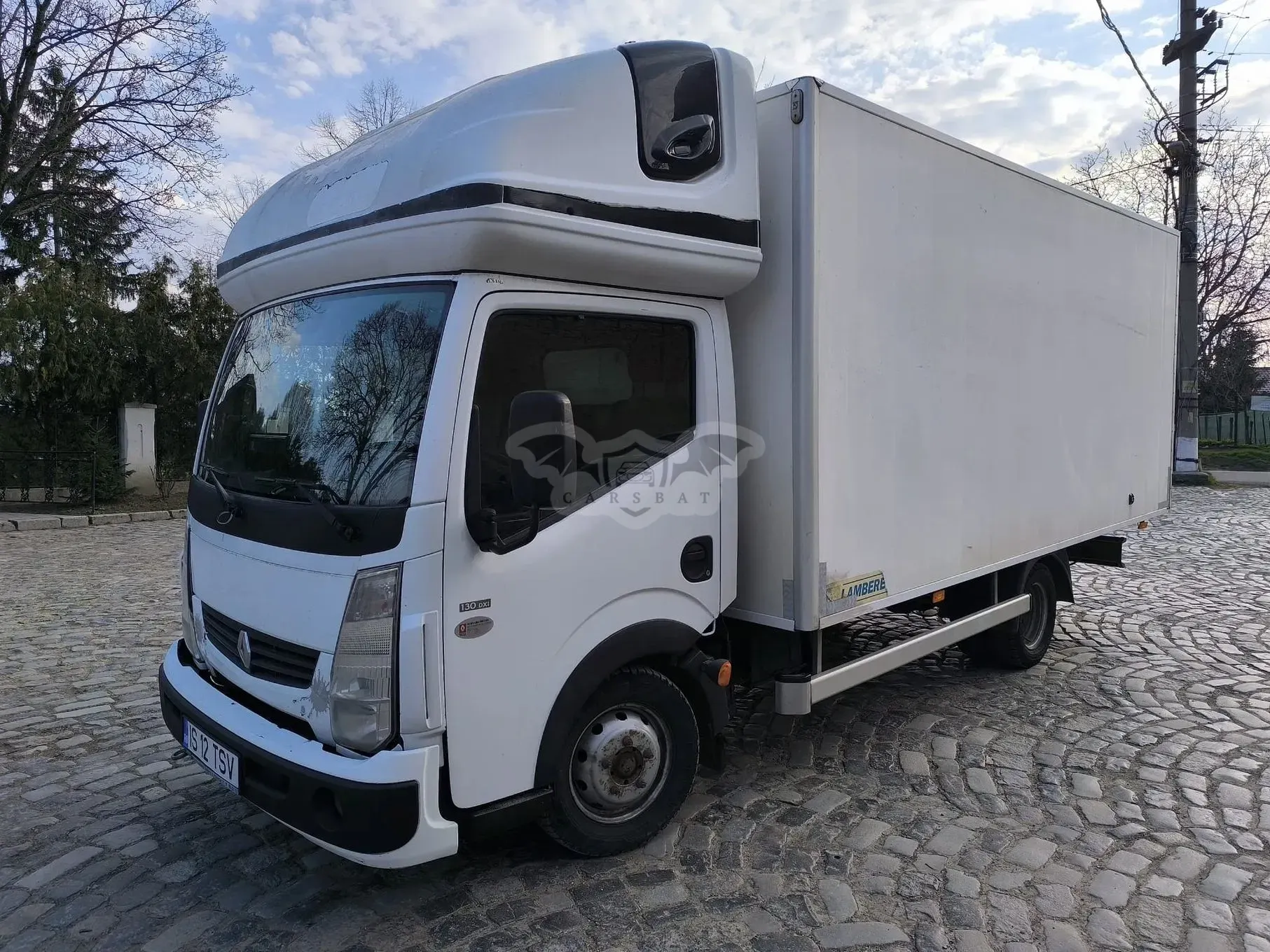 Renault Maxity 2008