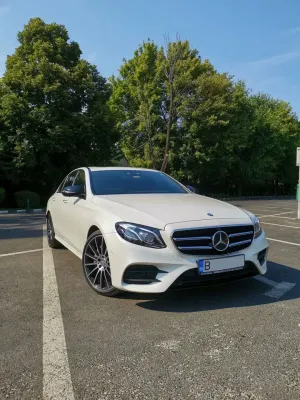 Mercedes-Benz E W213 [2016 - 2023] 220 d Aut. 2016