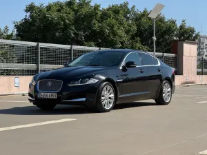 Jaguar XF 2.2D Luxury 2013