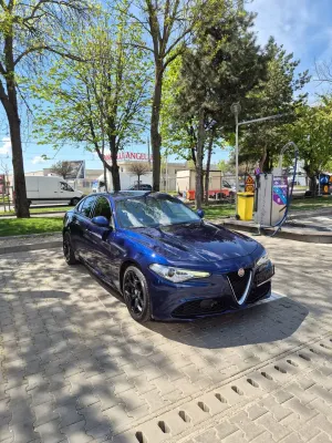 Alfa Romeo Giulia 2.0 Turbo RWD AT8 Super 2021