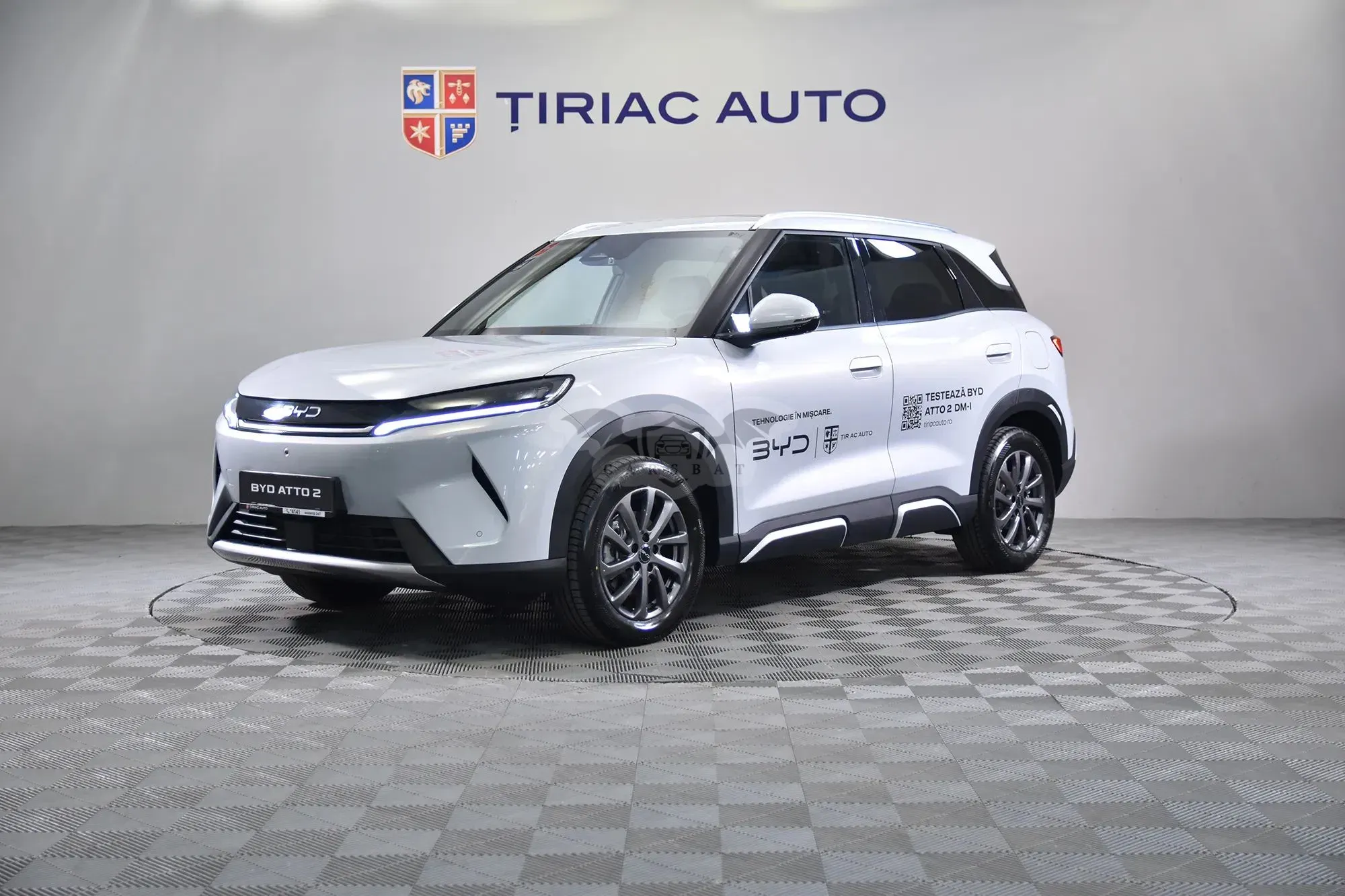 BYD Atto 2 1.5 DM-i PHEV Boost 2025