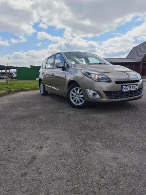 Renault Scenic III [2009 - 2016] 1.9 dCi FAP Privilege 2010