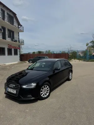 Audi A4 B8 [2007 - 2015] 2.0 TDI DPF Attraction 2014