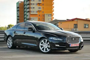 Jaguar XJ 30d LWB Portfolio 2019
