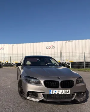BMW 5 Series F10/F11/F07 [2010 - 2017] 520d 2011