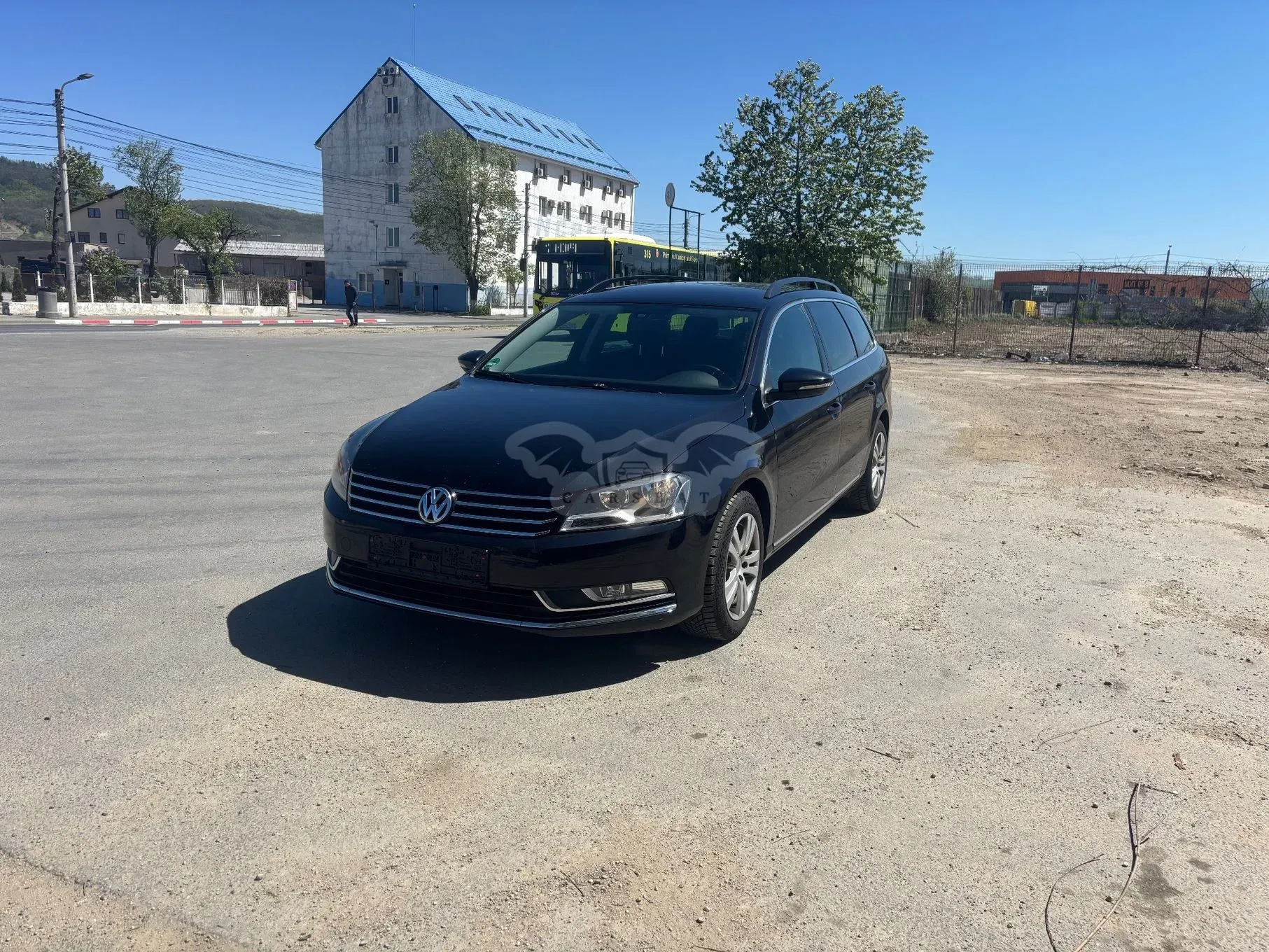 Volkswagen Passat B7 [2010 - 2014] 2.0 Blue TDI SCR Business Edition 2011