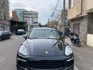 Porsche Cayenne 3.0 L 2016
