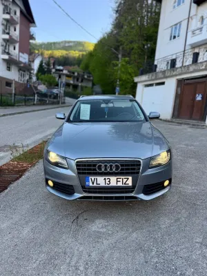 Audi A4 B8 [2007 - 2015] 2.0 TDI DPF multitronic Ambiente 2012