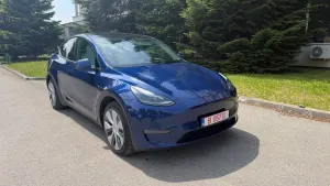 Tesla Model Y 2022