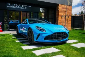 Aston Martin Vantage Standard 2024