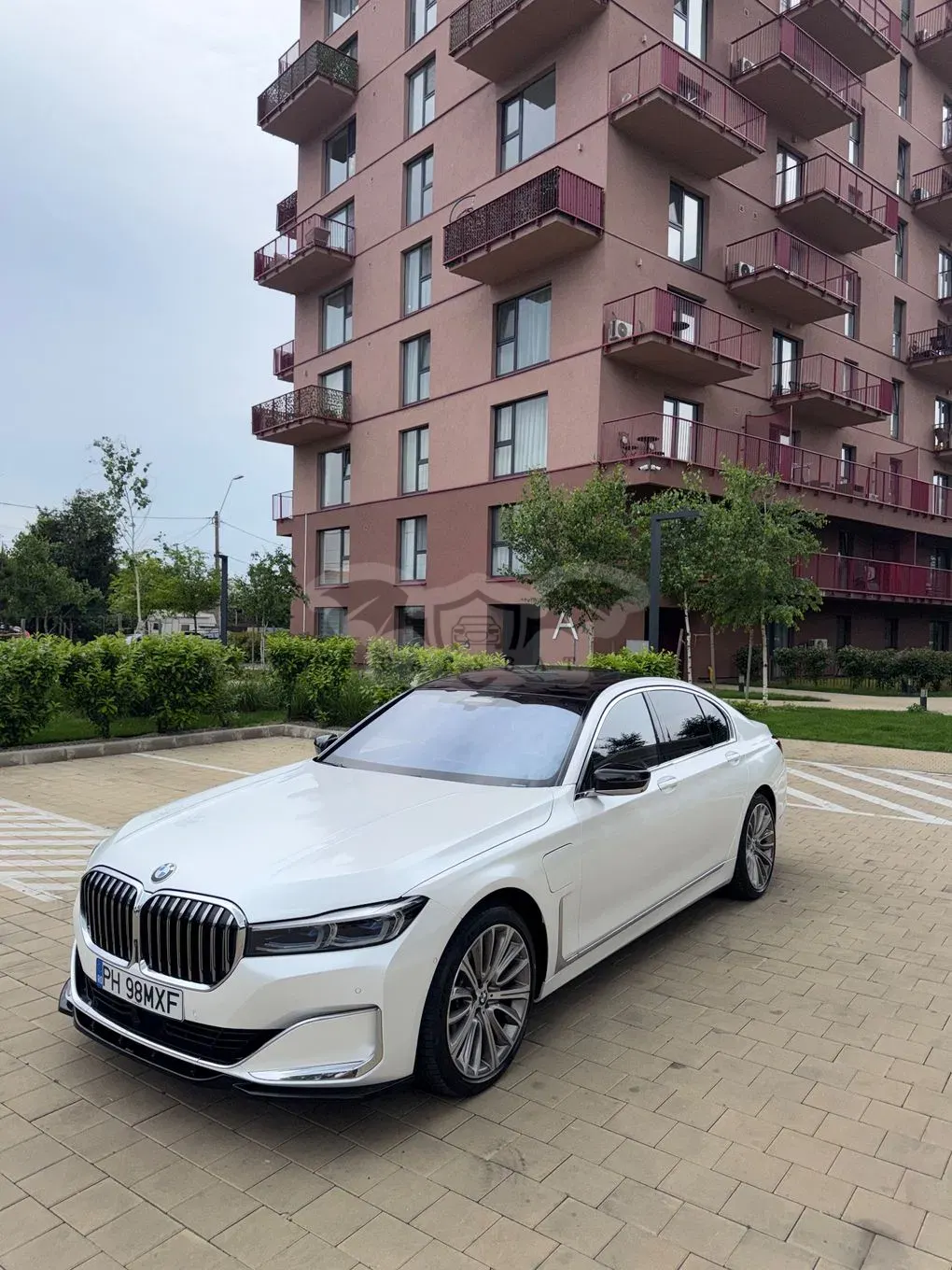 BMW 7 Series G11/G12 [2015 - 2022] 745Le AT PHEV 2020