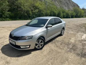 Skoda Rapid 1.6 TDI Active 2015