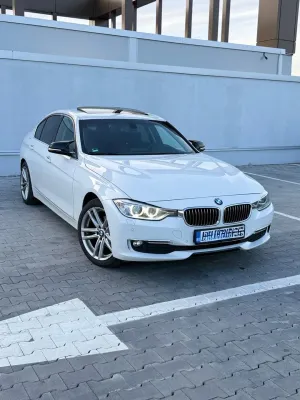 BMW 3 Series F30/F31/F34 [2011 - 2019] 320d Aut. Luxury Line 2014