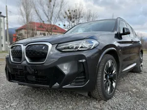 BMW iX3 2022