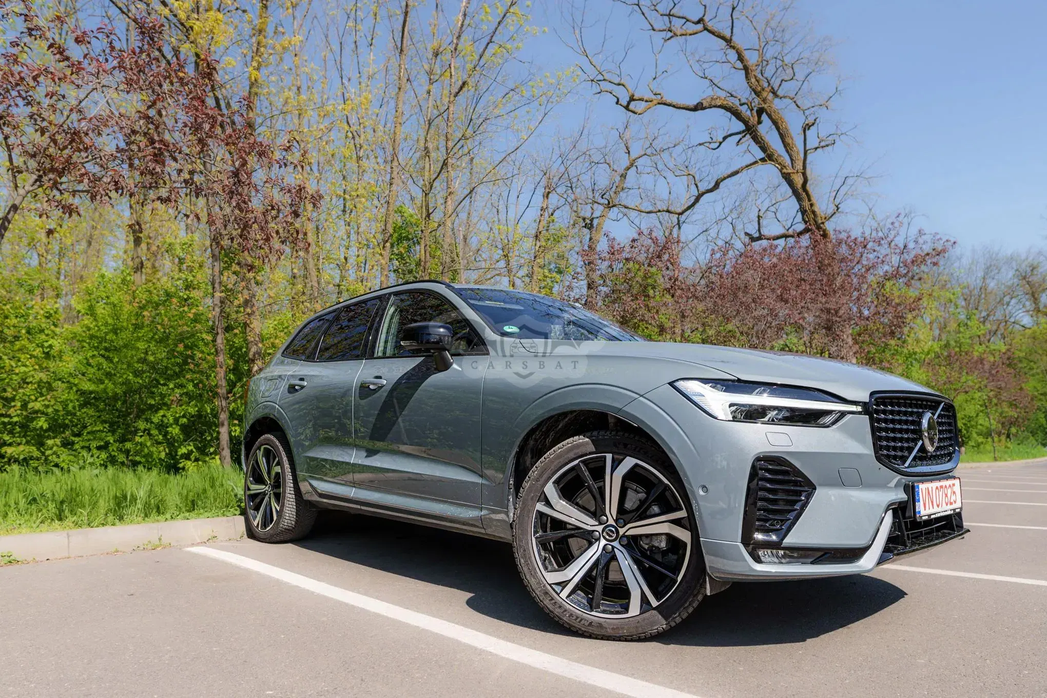 Volvo XC60 II [2017 - Prezent] B5 MHEV AT AWD Ultimate Dark 2024