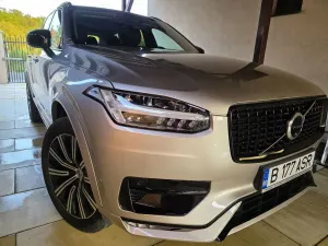 Volvo XC90 II [2015 - Prezent] B5 MHEV AWD 7 locuri Ultimate Bright 2023