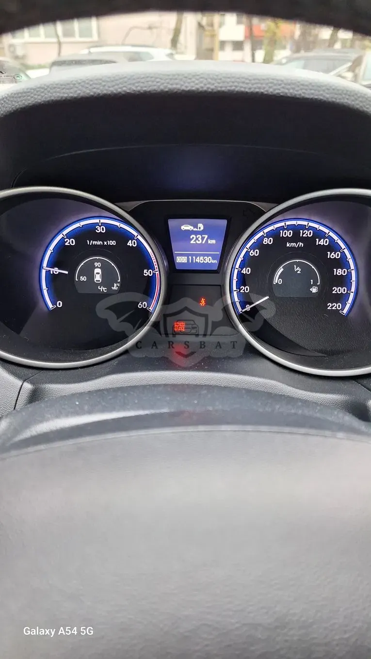 Hyundai ix35 2.0 CRDI High 4WD GLS Style 2012