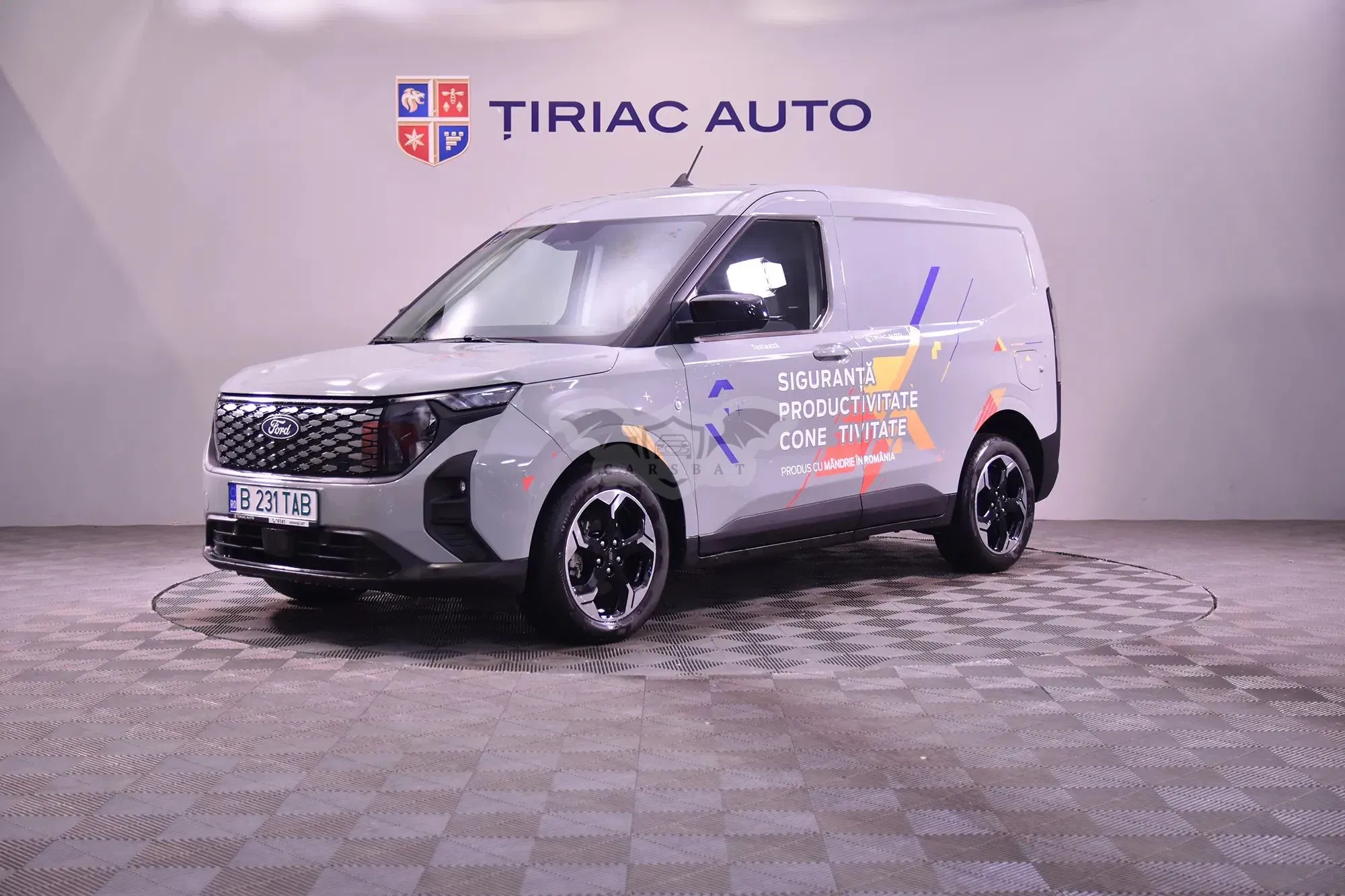 Ford Transit Courier 2025