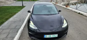 Tesla Model 3 Standard Reichweite Plus Hinterradantrieb 2019