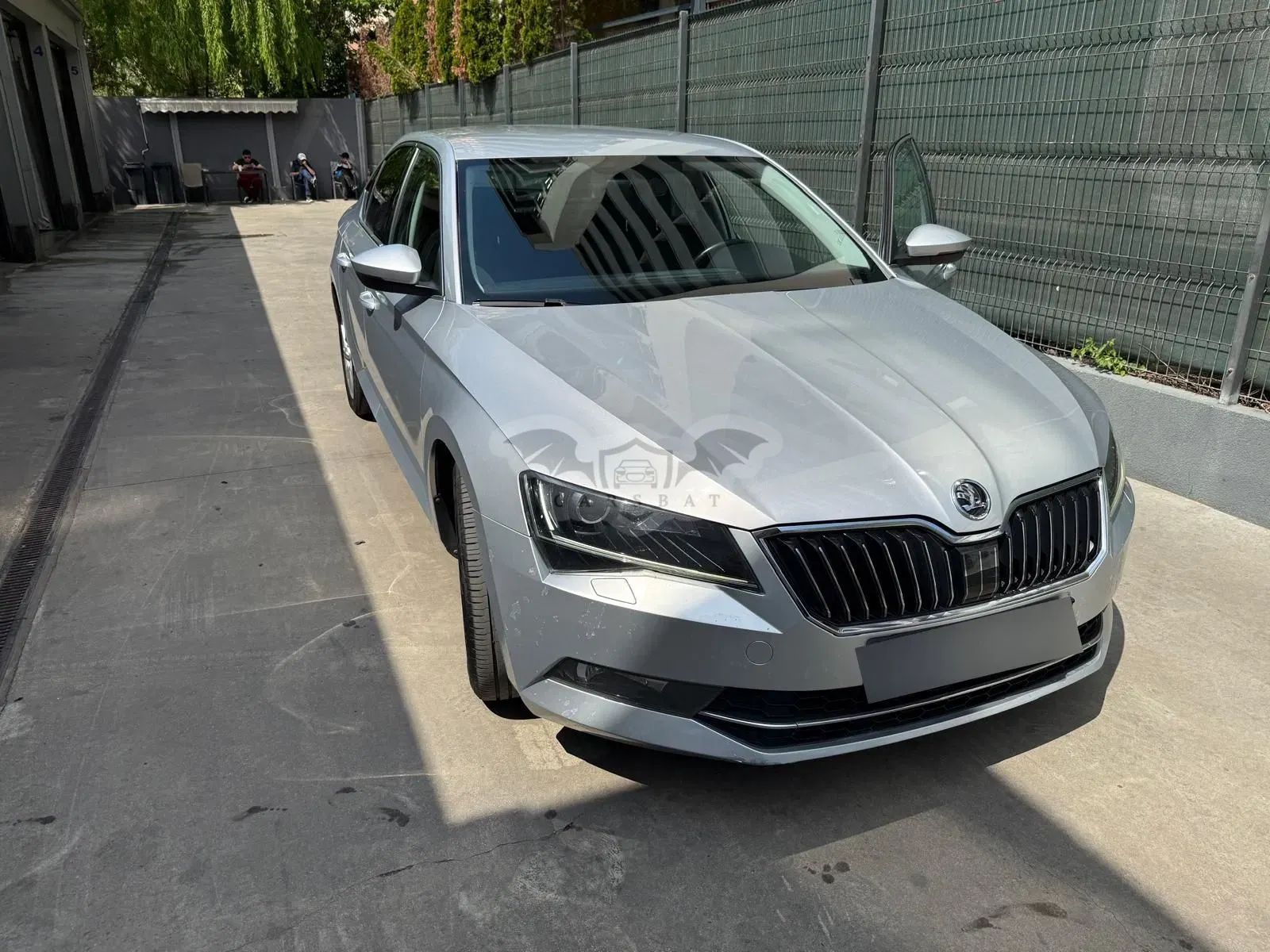 Skoda Superb II [2008 - 2015] 2.0 TDI DSG Ambition 2018