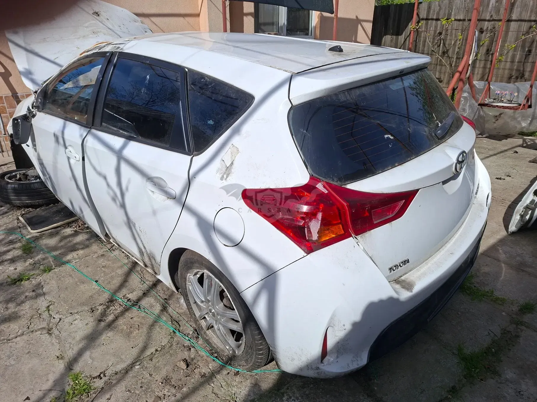 Toyota Auris II [2012 - 2018] 1.4 D-4D Luna 2014