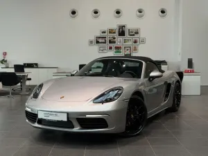 Porsche Boxster 718 PDK 2023