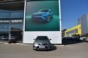 Toyota Auris 1.33 Dual VVT-i Terra 2013