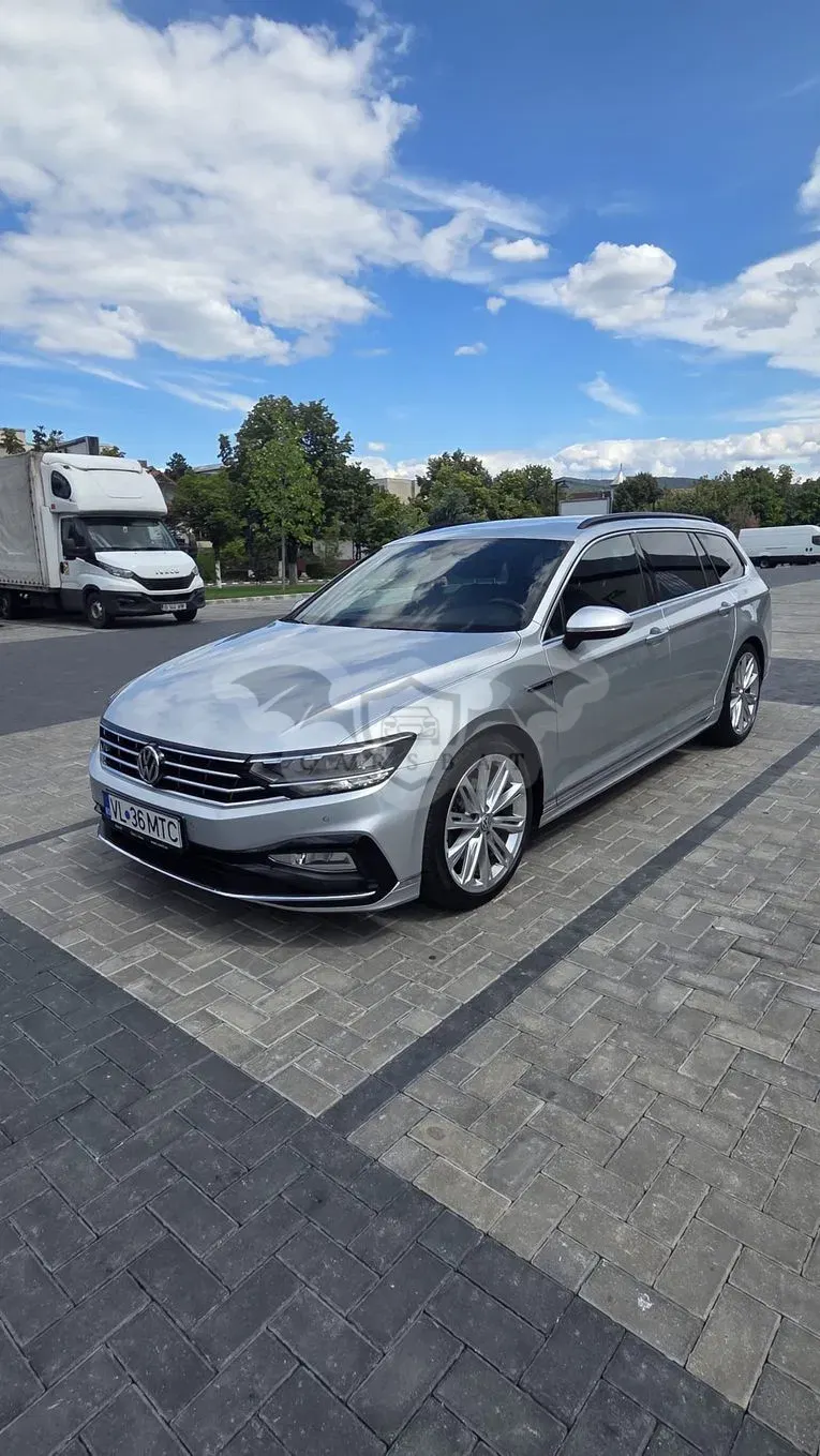 Volkswagen Passat B8 [2014 - Prezent] 2.0 TDI DSG R Executive 2020