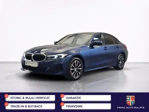 BMW 3 Series 330i xDrive AT 2022