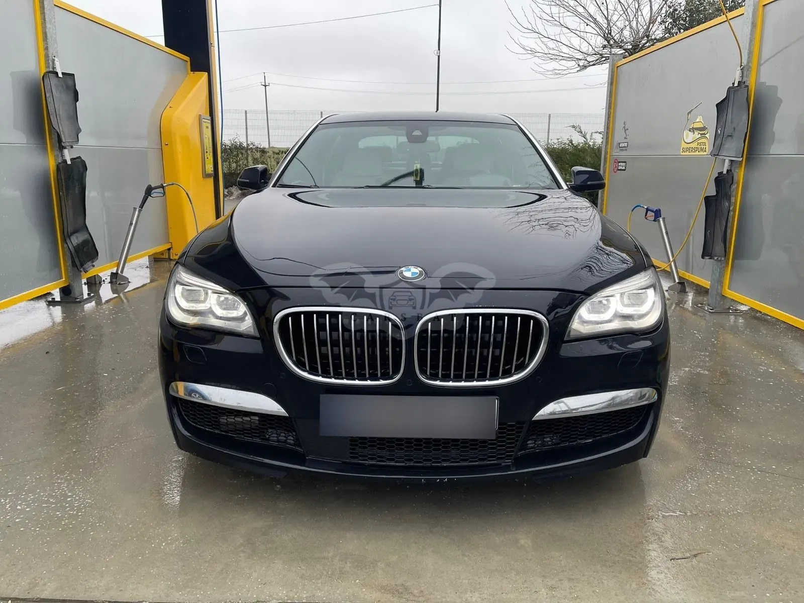 BMW 7 Series 750Ld xDrive 2013