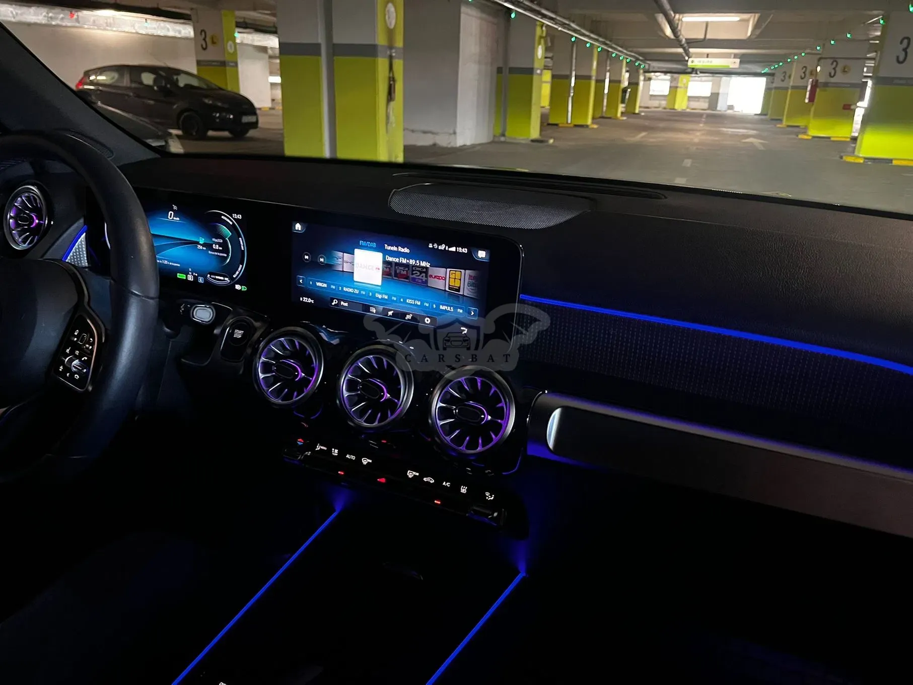 Mercedes-Benz EQB 2023