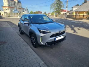 Toyota Yaris 1.5 VVT-i HSD Active 2022
