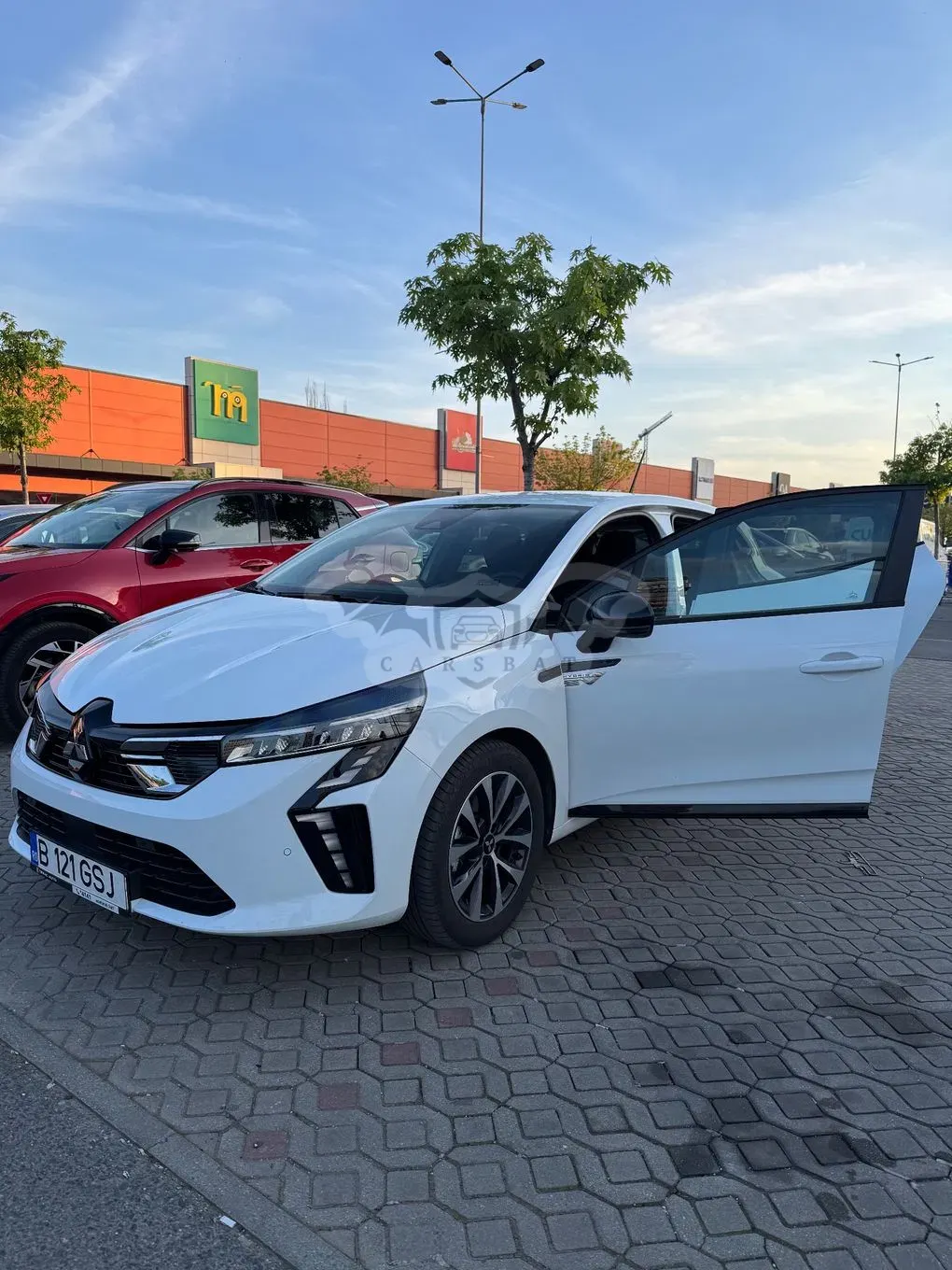 Mitsubishi Colt 1.6 L AT HEV Invite StyleCold 2023