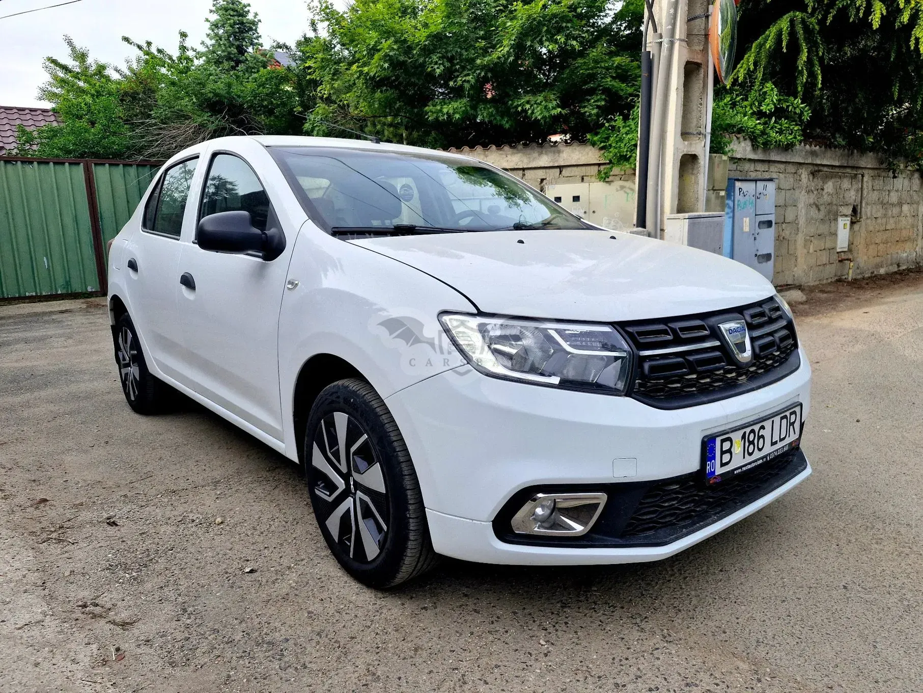Dacia Logan II [2012 - 2020] 1.0 SCe Ambiance 2019