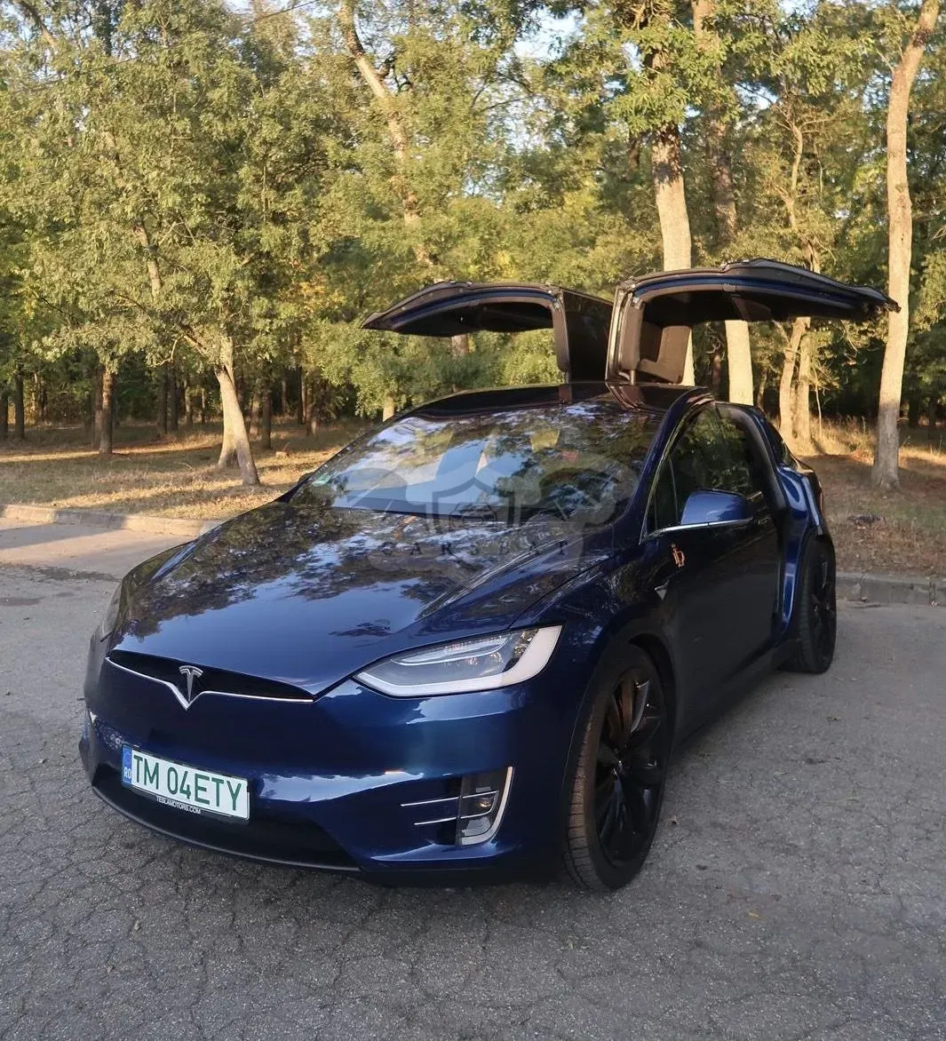 Tesla Model X 2017