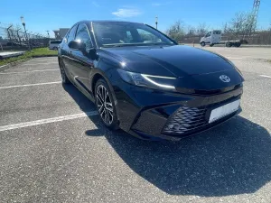 Toyota Camry VIII [2017 - Prezent] 2.5 HEV Executive 2025