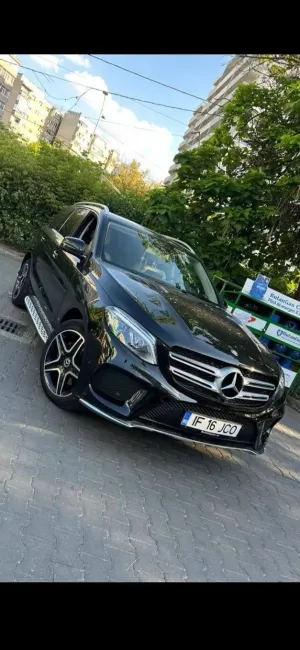 Mercedes-Benz GLE 2015