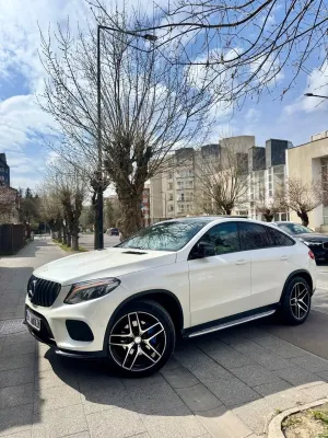 Mercedes-Benz GLE 2016