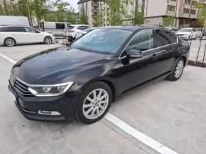 Volkswagen Passat B8 [2014 - Prezent] 2015