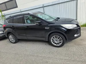 Ford Kuga 2.0 TDCi Powershift 4WD Titanium 2014