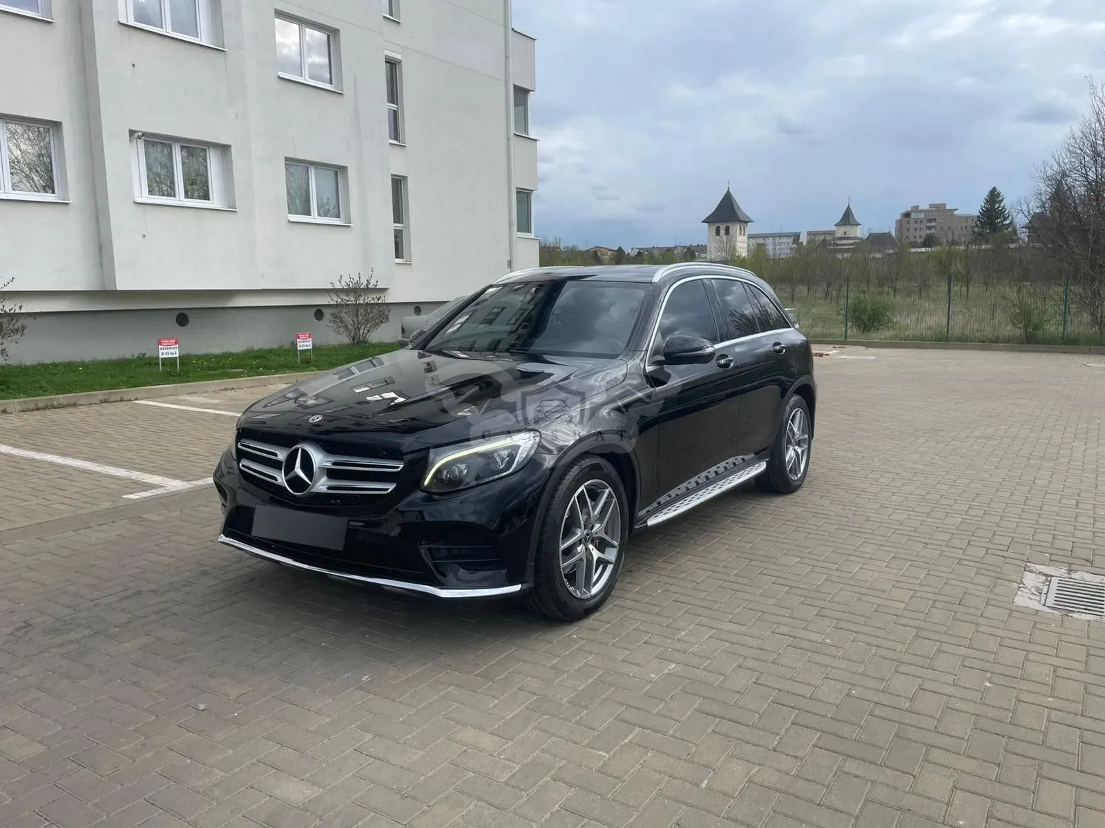 Mercedes-Benz GLC 220 d 4MATIC 9G-TRONIC AMG Line 2017