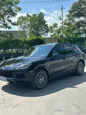 Porsche Cayenne Tiptronic S 2019