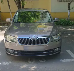 Skoda Superb II [2008 - 2015] 2.0 TDI Ambition 2014