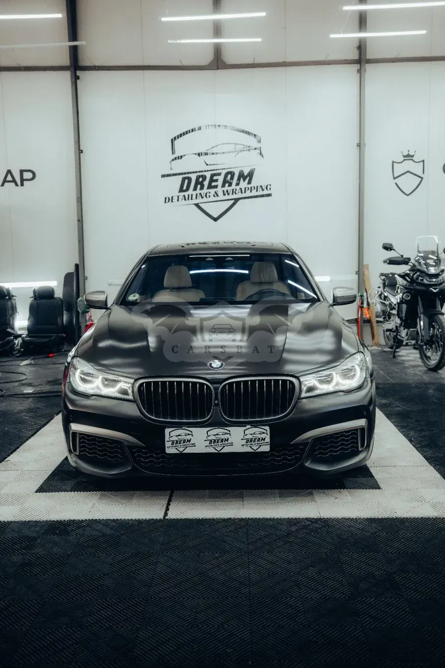 BMW 7 Series M760Li xDrive 2017